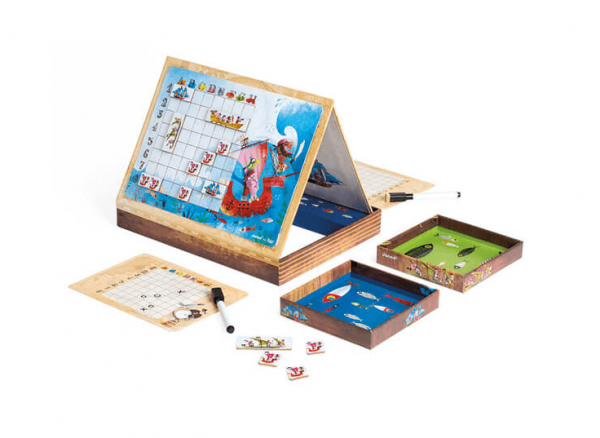 wooden pirates battleships game