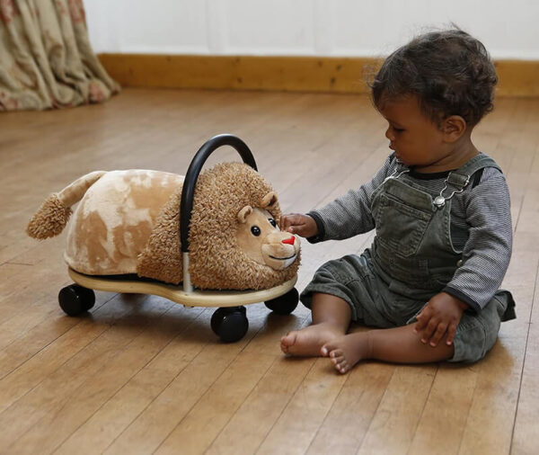 Wheely Bug Ride On - Plush Lion - Image 2